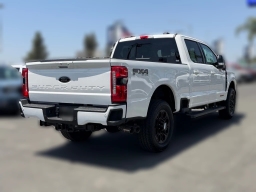 Ford Super Duty F-250 SRW LARIAT 4WD Crew Cab 6.75' Box 2026