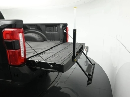 Ford Super Duty F-250 SRW LARIAT 4WD Crew Cab 6.75' Box 2026