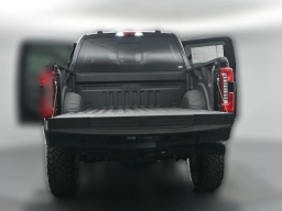 Ford Super Duty F-250 SRW LARIAT 4WD Crew Cab 6.75' Box 2026