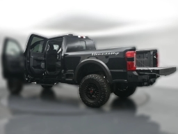 Ford Super Duty F-250 SRW LARIAT 4WD Crew Cab 6.75' Box 2026