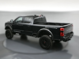 Ford Super Duty F-250 SRW LARIAT 4WD Crew Cab 6.75' Box 2026