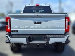 Ford Super Duty F-250 SRW LARIAT 4WD Crew Cab 6.75' Box 2026