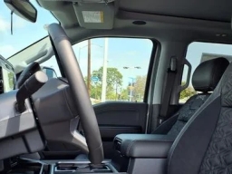 Ford Super Duty F-250 SRW LARIAT 4WD Crew Cab 6.75' Box 2026