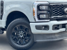 Ford Super Duty F-250 SRW LARIAT 4WD Crew Cab 6.75' Box 2026