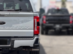 Ford Super Duty F-250 SRW LARIAT 4WD Crew Cab 6.75' Box 2026