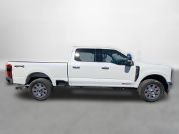Ford Super Duty F-250 SRW LARIAT 4WD Crew Cab 6.75' Box 2026