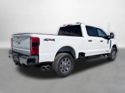 Ford Super Duty F-250 SRW LARIAT 4WD Crew Cab 6.75' Box 2026