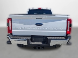 Ford Super Duty F-250 SRW LARIAT 4WD Crew Cab 6.75' Box 2026