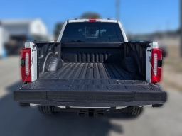 Ford Super Duty F-250 SRW LARIAT 4WD Crew Cab 6.75' Box 2026