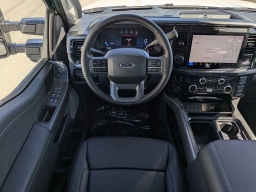 Ford Super Duty F-250 SRW LARIAT 4WD Crew Cab 6.75' Box 2026