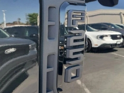 Ford Super Duty F-250 SRW LARIAT 4WD Crew Cab 6.75' Box 2026