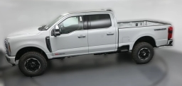 Ford Super Duty F-250 SRW Platinum 4WD Crew Cab 6.75' Box 2026