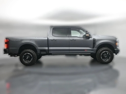 Ford Super Duty F-250 SRW Platinum 4WD Crew Cab 6.75' Box 2026
