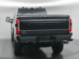 Ford Super Duty F-250 SRW Platinum 4WD Crew Cab 6.75' Box 2026
