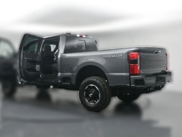 Ford Super Duty F-250 SRW Platinum 4WD Crew Cab 6.75' Box 2026