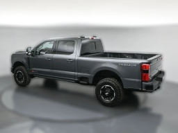 Ford Super Duty F-250 SRW Platinum 4WD Crew Cab 6.75' Box 2026
