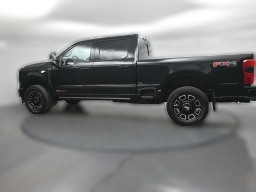 Ford Super Duty F-250 SRW Platinum 4WD Crew Cab 6.75' Box 2026