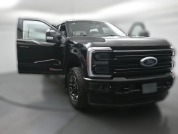Ford Super Duty F-250 SRW Platinum 4WD Crew Cab 6.75' Box 2026