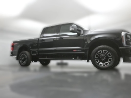 Ford Super Duty F-250 SRW Platinum 4WD Crew Cab 6.75' Box 2026