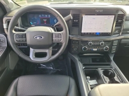 Ford Super Duty F-250 SRW LARIAT 4WD Crew Cab 6.75' Box 2026