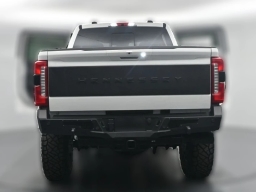 Ford Super Duty F-250 SRW LARIAT 4WD Crew Cab 6.75' Box 2026