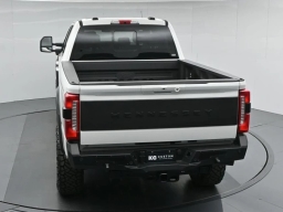 Ford Super Duty F-250 SRW LARIAT 4WD Crew Cab 6.75' Box 2026