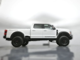 Ford Super Duty F-250 SRW LARIAT 4WD Crew Cab 6.75' Box 2026