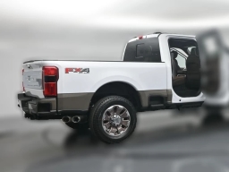 Ford Super Duty F-250 SRW King Ranch 4WD Crew Cab 6.75' Box 2026