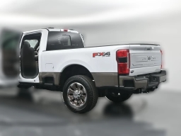 Ford Super Duty F-250 SRW King Ranch 4WD Crew Cab 6.75' Box 2026
