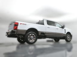Ford Super Duty F-250 SRW King Ranch 4WD Crew Cab 6.75' Box 2026