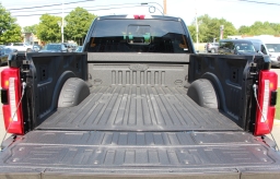 Ford Super Duty F-250 SRW LARIAT 4WD Crew Cab 6.75' Box 2026