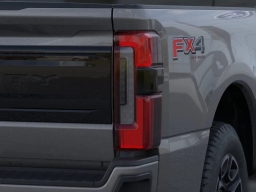 Ford Super Duty F-250 SRW Platinum 4WD Crew Cab 6.75' Box 2026