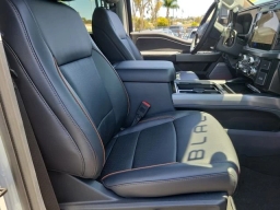 Ford Super Duty F-250 SRW LARIAT 4WD Crew Cab 6.75' Box 2026