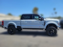 Ford Super Duty F-250 SRW LARIAT 4WD Crew Cab 6.75' Box 2026