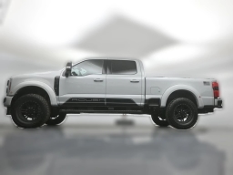 Ford Super Duty F-250 SRW LARIAT 4WD Crew Cab 6.75' Box 2026