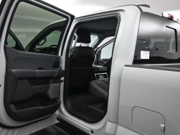 Ford Super Duty F-250 SRW LARIAT 4WD Crew Cab 6.75' Box 2026