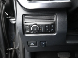 Ford Super Duty F-250 SRW LARIAT 4WD Crew Cab 6.75' Box 2026