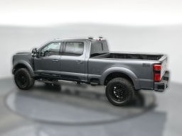 Ford Super Duty F-250 SRW LARIAT 4WD Crew Cab 6.75' Box 2026