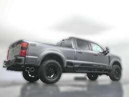 Ford Super Duty F-250 SRW LARIAT 4WD Crew Cab 6.75' Box 2026
