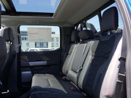 Ford Super Duty F-250 SRW LARIAT 4WD Crew Cab 6.75' Box 2026