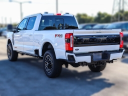 Ford Super Duty F-250 SRW Platinum 4WD Crew Cab 6.75' Box 2026