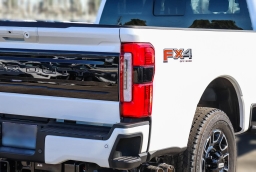 Ford Super Duty F-250 SRW Platinum 4WD Crew Cab 6.75' Box 2026
