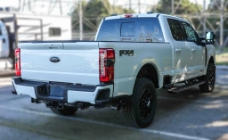 Ford Super Duty F-250 SRW LARIAT 4WD Crew Cab 6.75' Box 2026