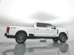 Ford Super Duty F-250 SRW Platinum 4WD Crew Cab 6.75' Box 2026