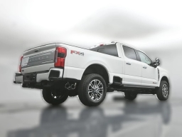 Ford Super Duty F-250 SRW Platinum 4WD Crew Cab 6.75' Box 2026