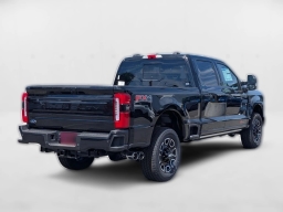 Ford Super Duty F-250 SRW Platinum 4WD Crew Cab 6.75' Box 2025
