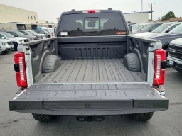 Ford Super Duty F-250 SRW LARIAT 4WD Crew Cab 6.75' Box 2026