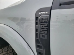 Ford Super Duty F-250 SRW LARIAT 4WD Crew Cab 6.75' Box 2026