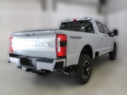 Ford Super Duty F-250 SRW Platinum 4WD Crew Cab 6.75' Box 2026