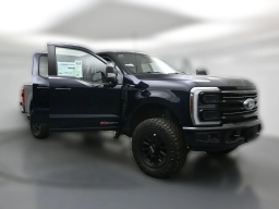 Ford Super Duty F-250 SRW Platinum 4WD Crew Cab 6.75' Box 2025